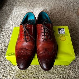 Ted Baker London Oxford dress shoes